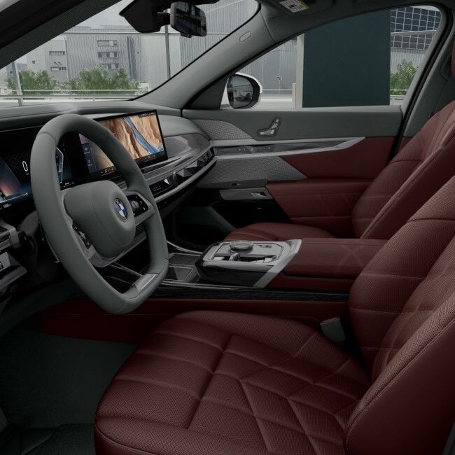 Can You Personalize Your 7 Series Interior with the Individual Composition Package?